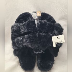 George slip on black faux fur slipper shoes- Size 10 Womens- New with tags